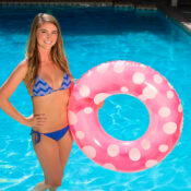 87136 | 36'' Polka Dot Swim Tube - Lifestyle 5
