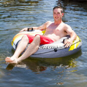 85607 | 47'' DLX River Cruiser Tube - Lifestyle 9