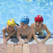 99032LsGroupFishSiliconeSwimCapFaceOnRGB800px