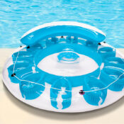 06621 LS WaterPopIsland_BlueRGB800px