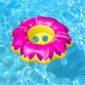 81541LsFlowerBabyRider29RGB800px